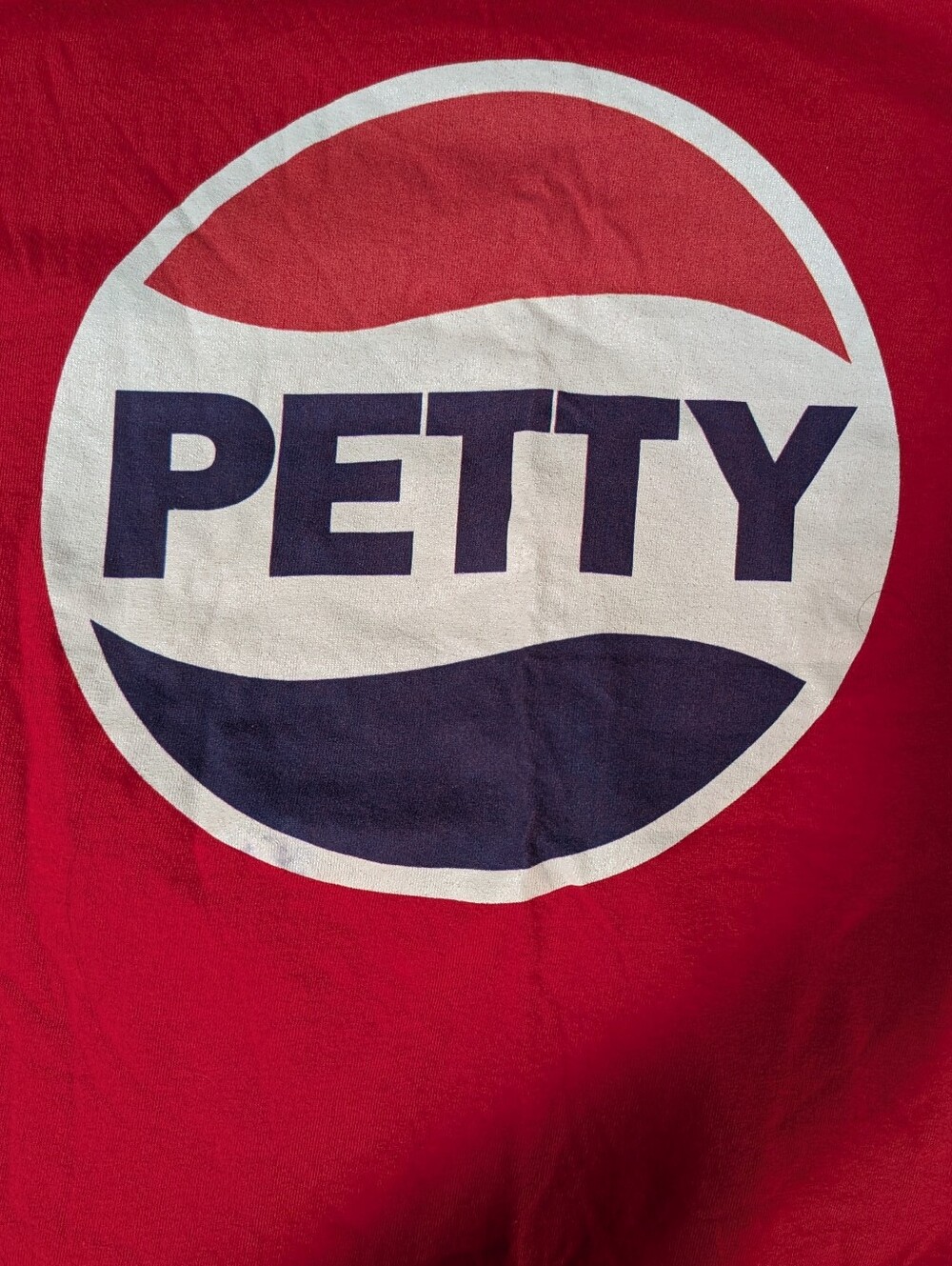 Red "Petty" Cotton Tshirt!!